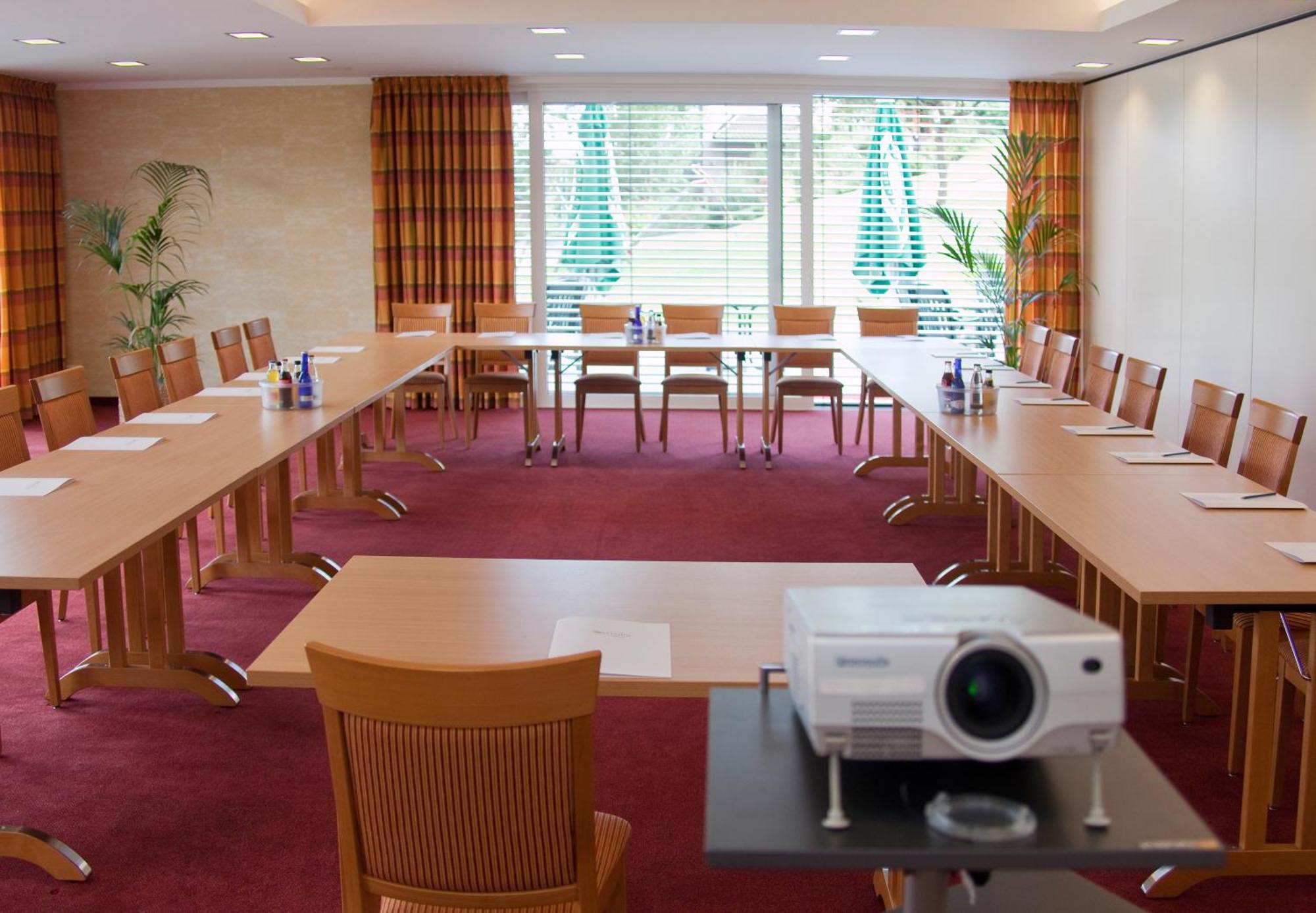 Hotel-Restaurant Birkenhof Bad Soden-Salmünster Екстериор снимка