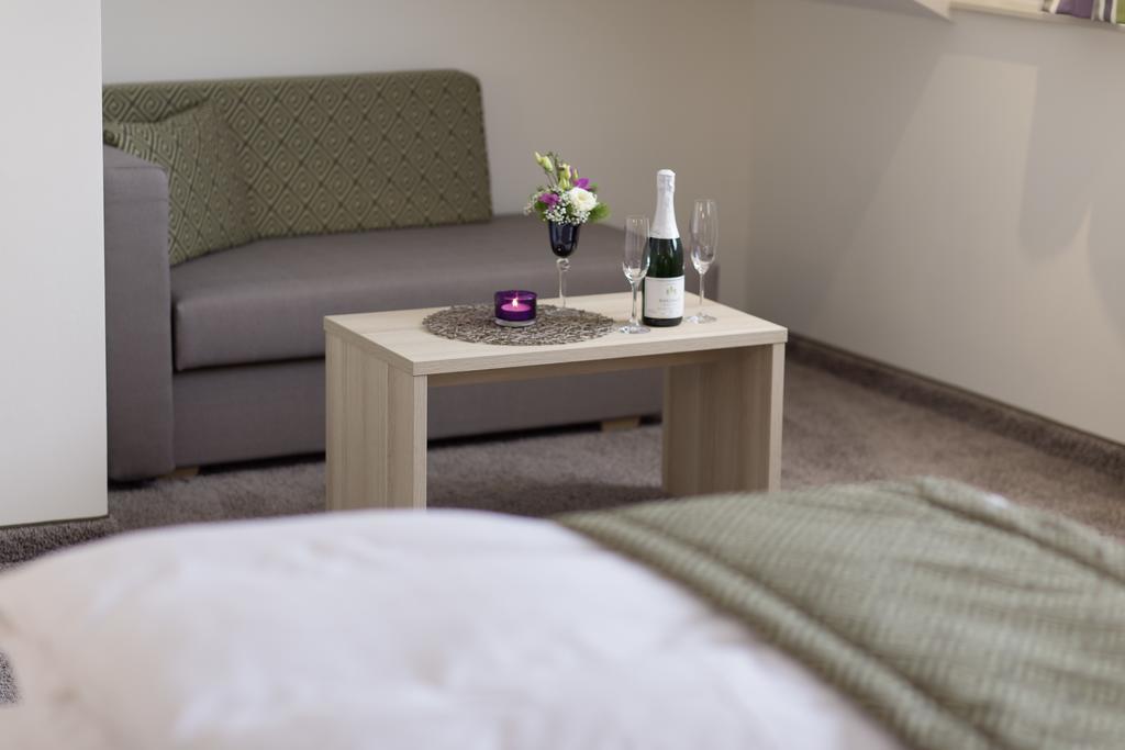 Hotel-Restaurant Birkenhof Bad Soden-Salmünster Екстериор снимка