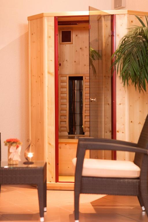 Hotel-Restaurant Birkenhof Bad Soden-Salmünster Екстериор снимка