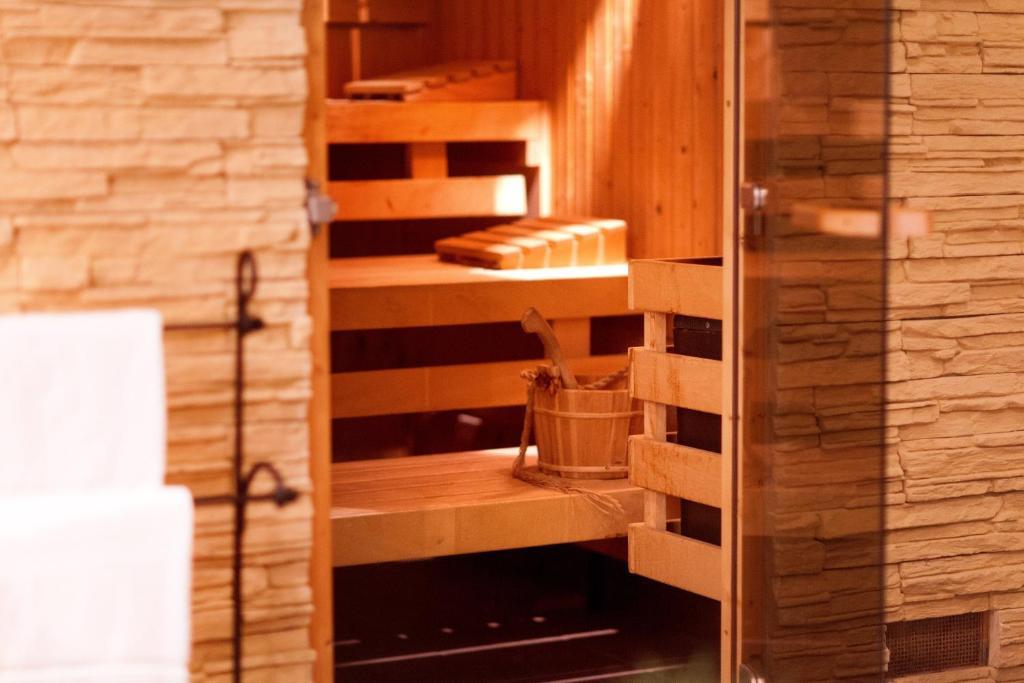 Hotel-Restaurant Birkenhof Bad Soden-Salmünster Екстериор снимка